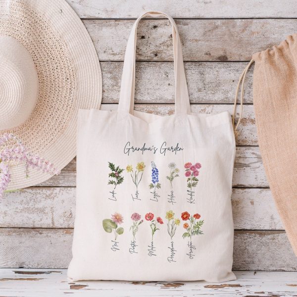 Mamas Garden Tote Bag, Gift For Grandma, Mothers Day Gift, Custom Tote Bags with Kids Name, Personalized Floral Tote Mom Gift
