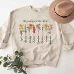 Grandmas Garden Sweatshirt, Custom Birthflower Sweatshirt, Gift for Grandma, Love Grows Here, Moms Garden