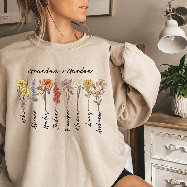 Grandmas Garden Sweatshirt, Custom Birthflower Sweatshirt, Gift for Grandma, Love Grows Here, Moms Garden