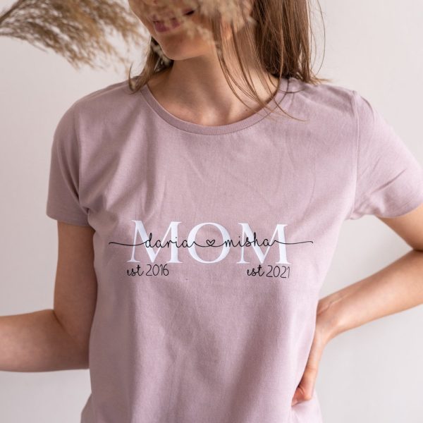 Personalised MOM t-shirt , Mama t-shirt with childrens names and year , Baby shower , Mothers day , Pregnancy reveal , Custom gift for mum