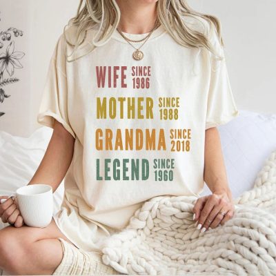 Personalized Mom Grandma Shirt, Mothers Day Shirt, Wife Mother Grandma Legend, Grandmother Custom Dates, Funny Mom Birthday Gift for women