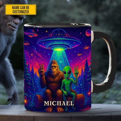 Intergalactic Buddies – Personalized Bigfoot & Alien Accent Mug