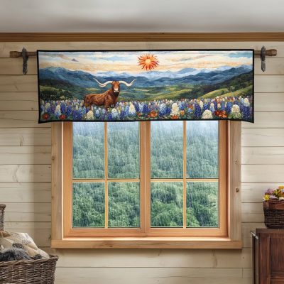 Bluebonnet Longhorn Quilted Valance