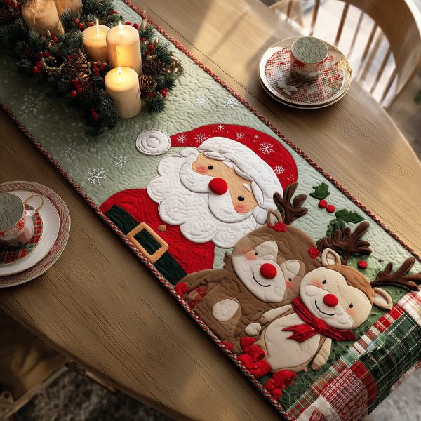 Frosty Hug Quilted Table Runner