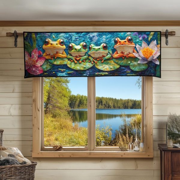 Rainforest Rhythms Quilted Valance