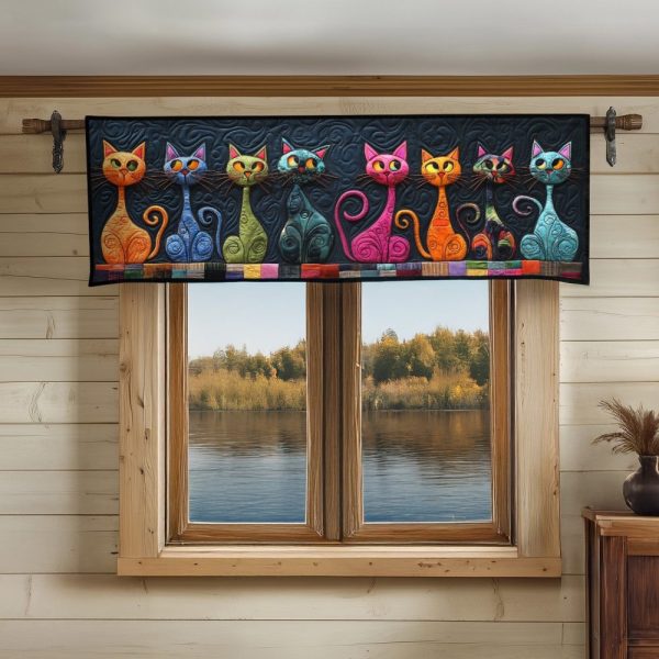 Starry Eyed Cat Quilted Valance