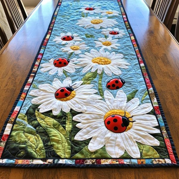 Summer Spotlights Quilted Table Runner