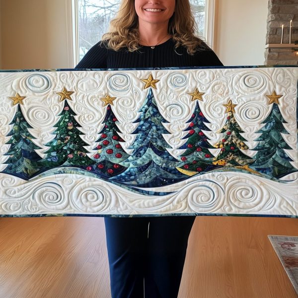 Tinsel Tree Trails Personalized Quilted Table