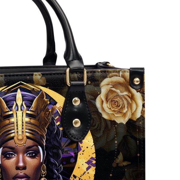 A Beautiful Queen - Personalized Leather Handbag