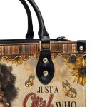 Just A Girl Who Loves Books - Personalized Leather Handbag Sblhbltn766