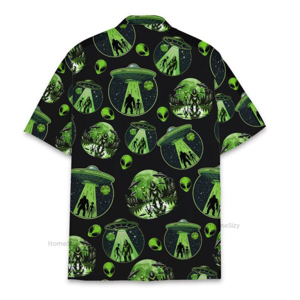 Funny Alien Ufo & Bigfoot Retro Take Me To Your Dealer Hawaiian Shirt