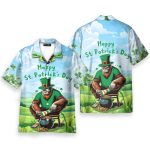 Happy St. Patrick’S Day Bigfoot Funny Lucky Sasquatch Hawaiian Shirt