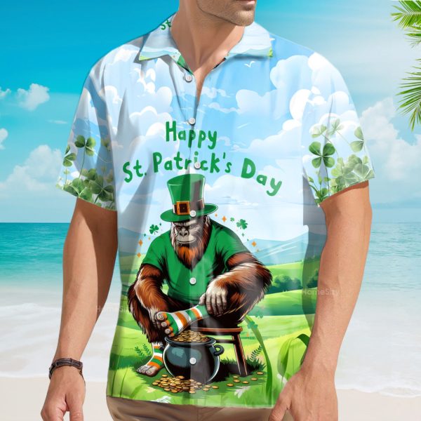 Happy St. Patrick’S Day Bigfoot Funny Lucky Sasquatch Hawaiian Shirt