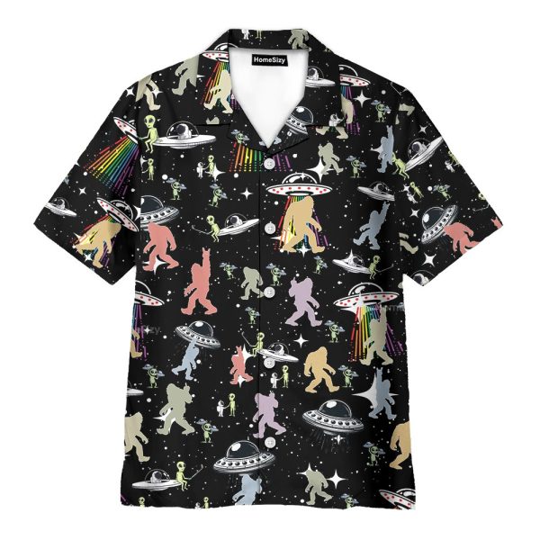 Alien & Bigfoot Funny Ufo Abduction Sci-Fi Party Hawaiian Shirt