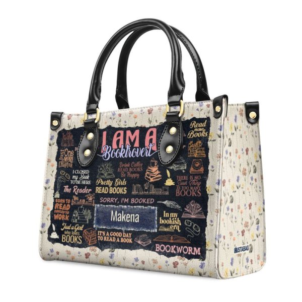 I Am A Booktrovert - Personalized Leather Handbag Sblhblm965T