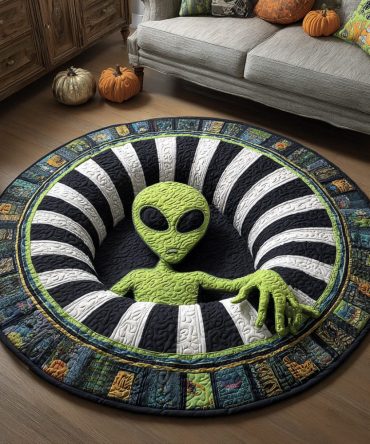 Alien Depths Quilted Round Mat