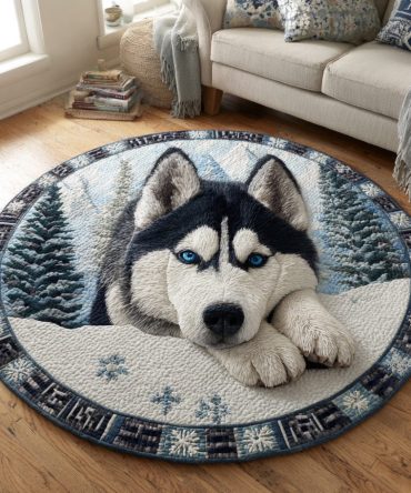 Arctic Husky Slumber Quilted Round Mat