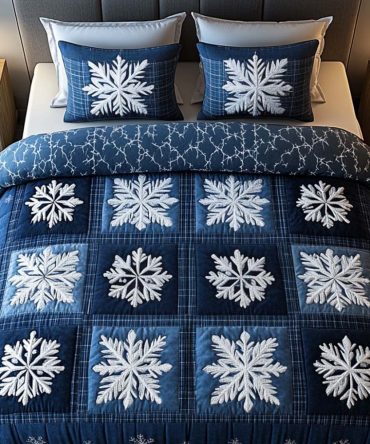 Arctic Patchwork 3-Piece Quilted Bedding Set