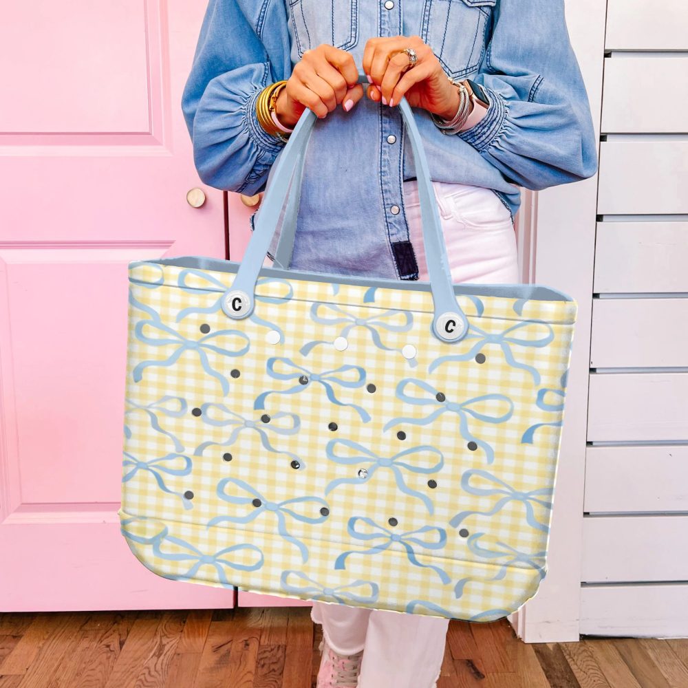 Stylish Gingham Tote Bag With Blue Bow Pattern – Perfect For Beach & Everyday Use - Image 4