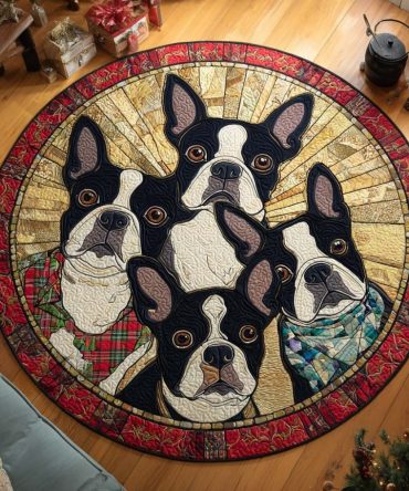 Boston Holiday Quartet Quilted Round Mat