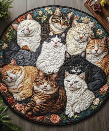 Catnap Haven Quilted Round Mat