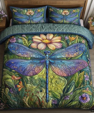 Celestial Flyer 3-Piece Quilted Bedding Set