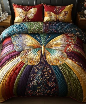 Chasing Butterflies 3-Piece Quilted Bedding Set