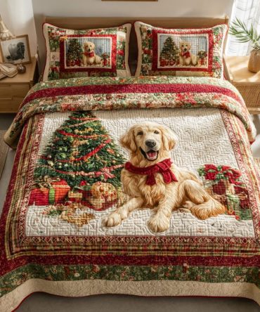 Christmas Golden Retriever 3-Piece Quilted Bedding Set