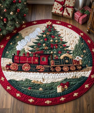 Christmas Toy Train Quilted Round Mat