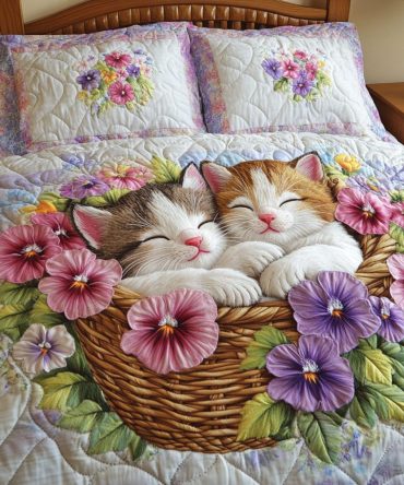 Colorful Kittens 3-Piece Quilted Bedding Set