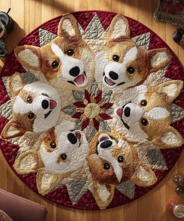 Corgi Christmas Bloom Quilted Round Mat