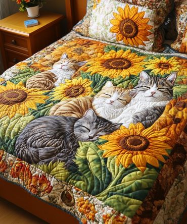Cozy Cat Companions Quilted Blanket