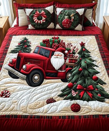 Cozy Christmas Eve 3-Piece Quilted Bedding Set