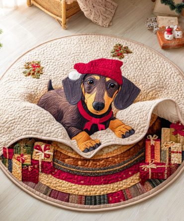 Dachshund Mistletoe Quilted Round Mat
