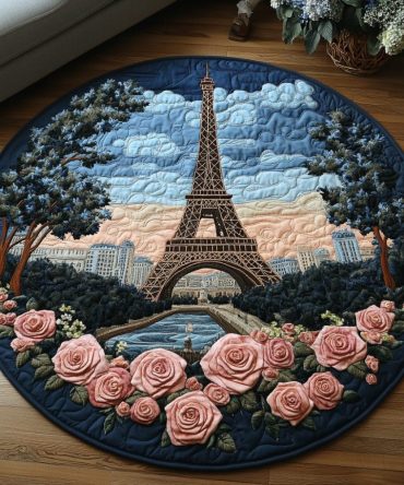 Eiffel Charm Quilted Round Mat