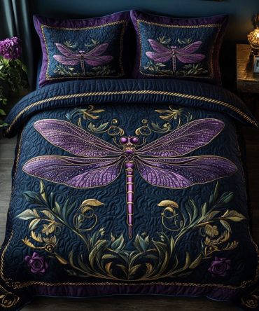 Elegant Dragonfly 3-Piece Quilted Bedding Set