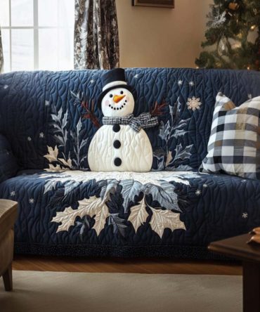 Elves Helper Quilted Sofa Cover