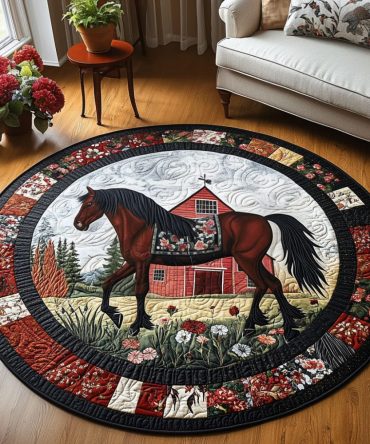 Farmyard Stallion Quilted Round Mat