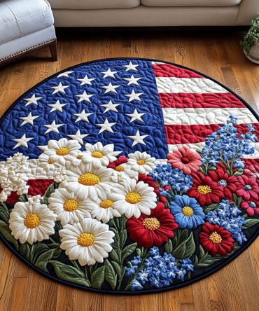 Floral Emblem Quilted Round Mat