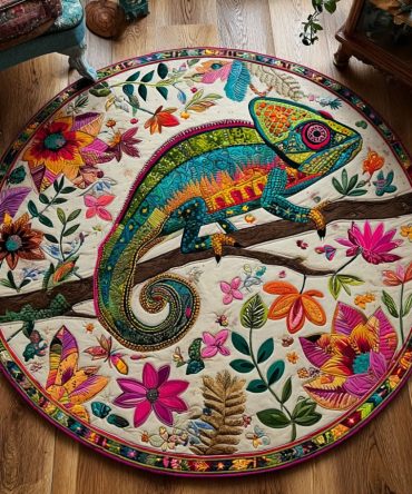 Folk Art Chameleon Quilted Round Mat