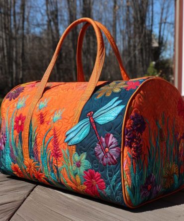 Garden Skimmer Quilted Duffle Bag