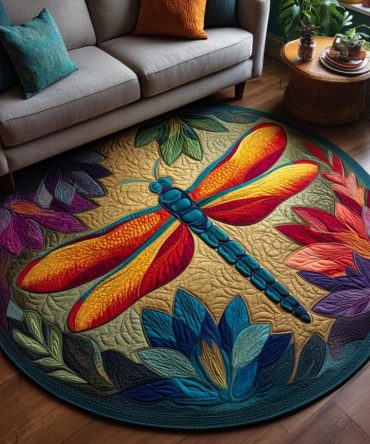 Golden Flight Quilted Round Mat