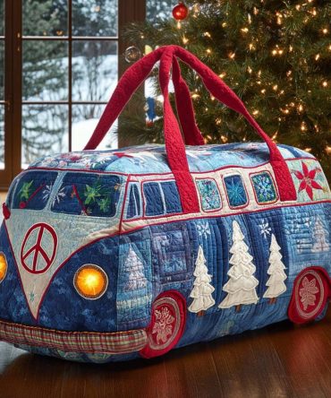Groovy Xmas Wheels Quilted Duffle Bag — Retro 70s Holiday Weekender Travel & Gym Duffel, Quilted Overnight Carry-On