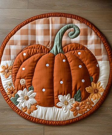 Harvest Jewel Quilted Round Mat