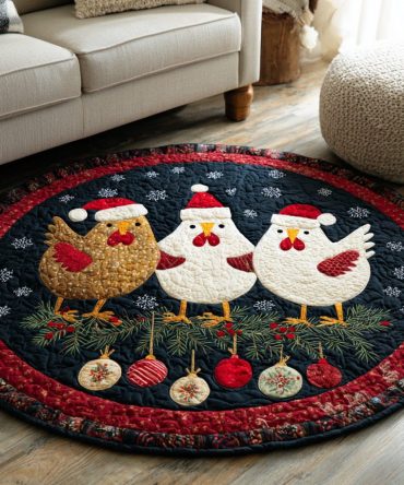 Holiday Chicken Trio Quilted Round Mat
