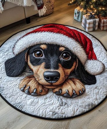 Holiday Dachshund Puppy Quilted Round Mat