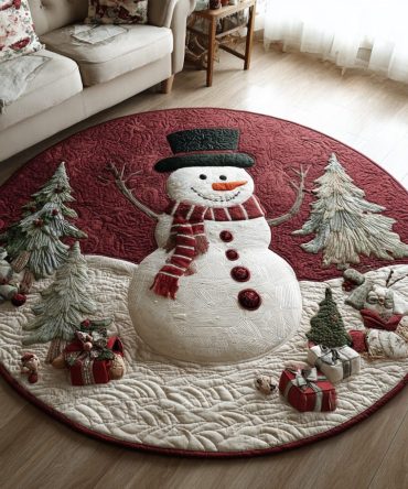 Holiday Snowman Gifts Quilted Round Mat