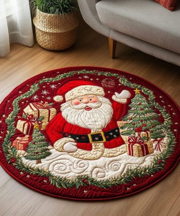 Holly Jolly Jamboree Quilted Round Mat