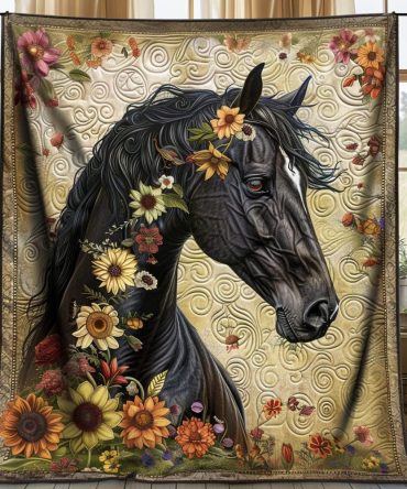 Horse Aurora Quilted Blanket