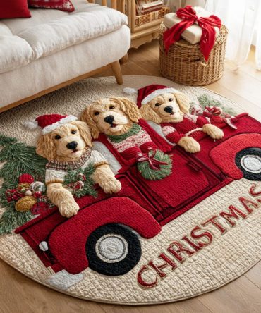 Jolly Tail Quilted Round Mat